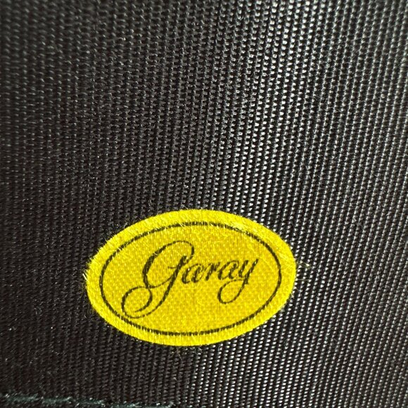 Vintage Garay Made In USA Carpet Satchel Handbag Dual Handles & Brass Accents - Picture 8 of 12